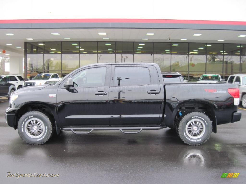 2011 toyota tundra rock crawler #1