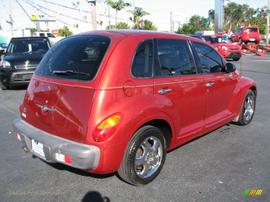2002 PT Cruiser Limited - Inferno Red Pearlcoat / Gray photo #12