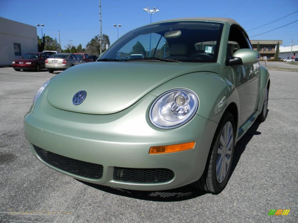 2008 Volkswagen New Beetle SE Convertible in Gecko Green ...