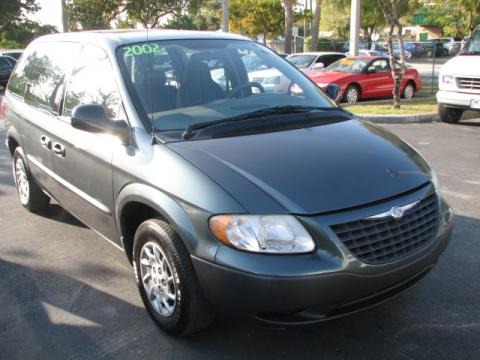 Onyx Green Pearl 2002 Chrysler Voyager 