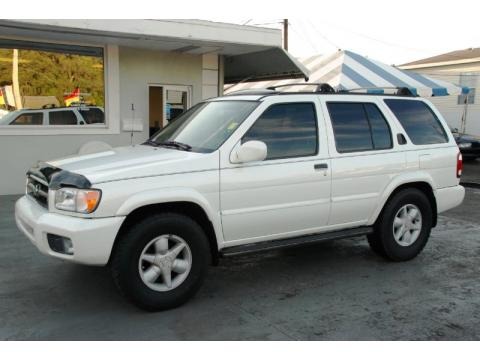 Aspen White Pearlglow 2001 Nissan Pathfinder LE 4x4 Aspen White Pearlglow 2001 Nissan Pathfinder LE 4x4