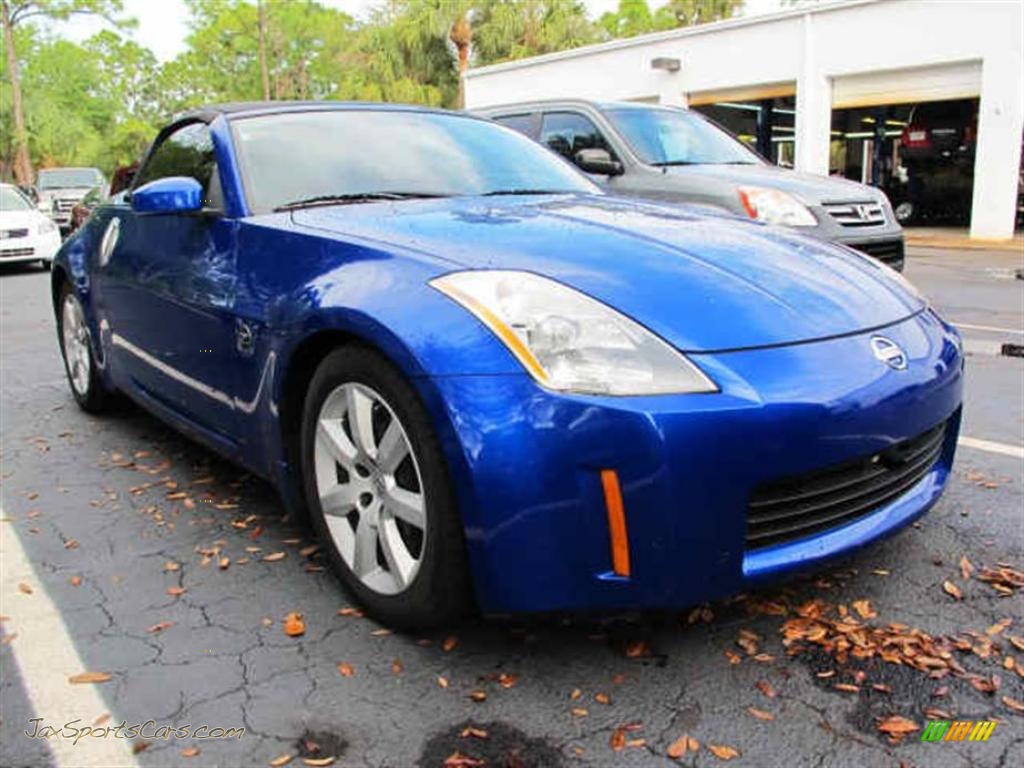 2005 mattel nissan 350z