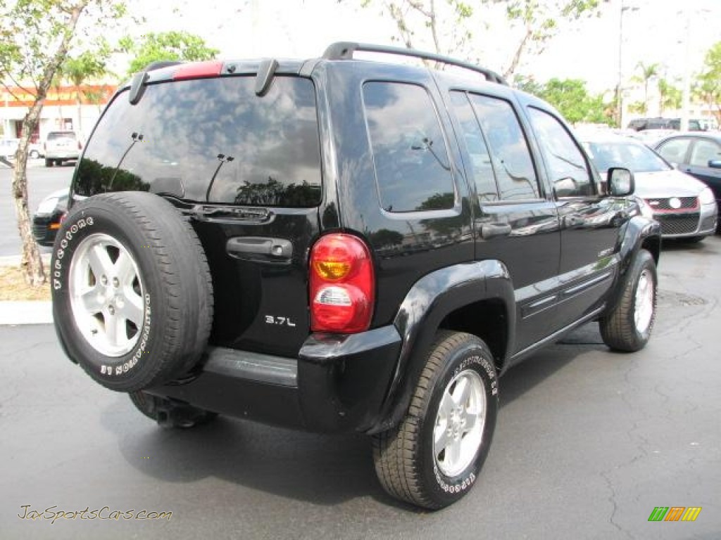 2002 Jeep Liberty Limited in Black photo 10 110453