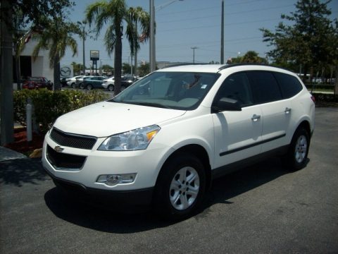 Summit White 2010 Chevrolet Traverse LS Summit White 2010 Chevrolet Traverse LS