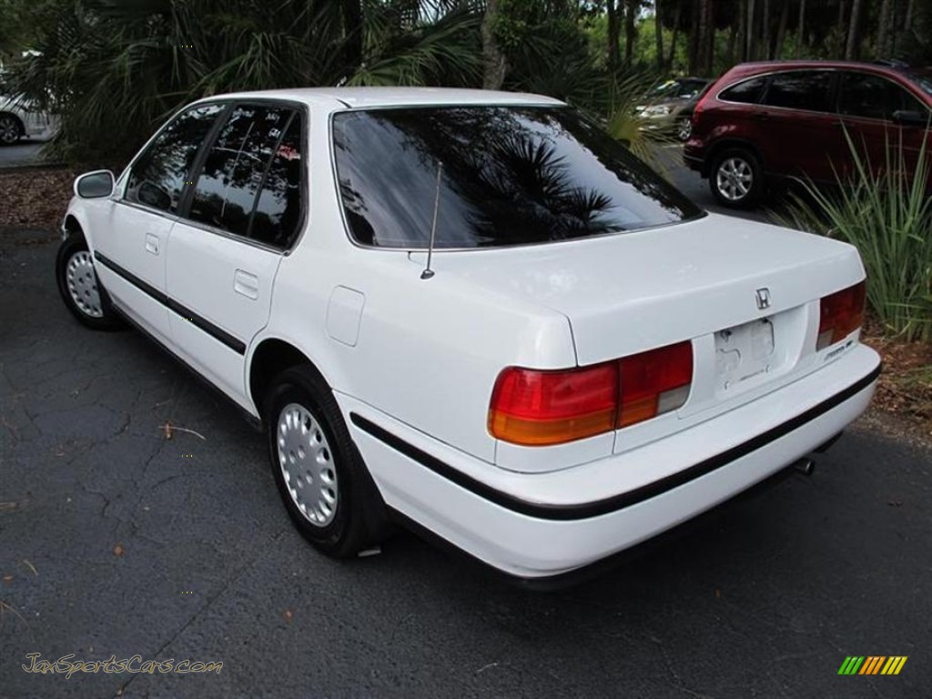 1993 Accord LX Sedan - Frost White / Gray photo #3