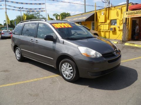 Phantom Gray Pearl 2005 Toyota Sienna LE