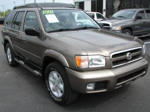 Bronzed Gray Metallic 2002 Nissan Pathfinder SE Bronzed Gray Metallic 2002 Nissan Pathfinder SE
