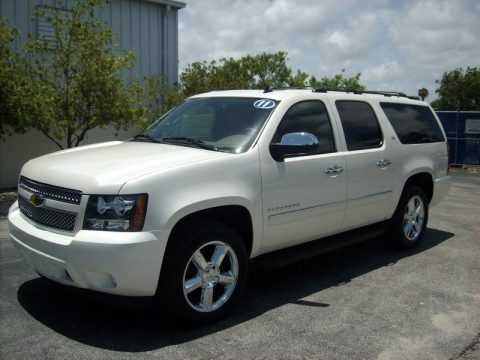 White Diamond Tricoat 2011 Chevrolet Suburban LTZ White Diamond Tricoat 2011 Chevrolet Suburban LTZ