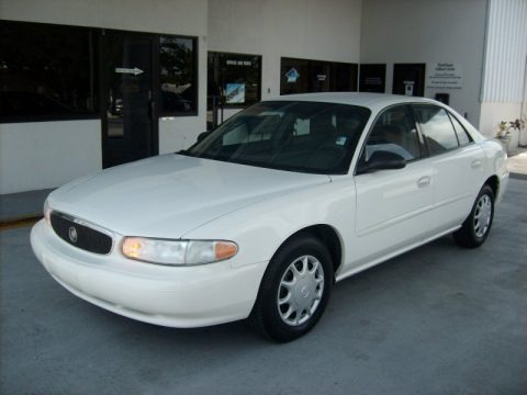 White 2004 Buick Century Standard White 2004 Buick Century Standard