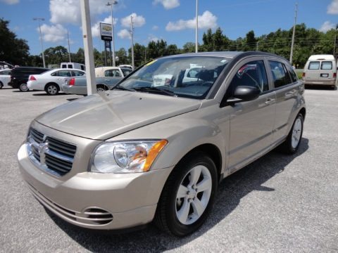 Light Sandstone Metallic 2010 Dodge Caliber SXT Light Sandstone Metallic 2010 Dodge Caliber SXT