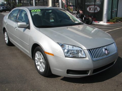 Brilliant Silver Metallic 2009 Mercury Milan I4 Brilliant Silver Metallic 2009 Mercury Milan I4