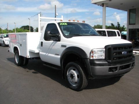 Oxford White 2006 Ford F550 Super Duty XL Regular Cab 4x4 Utility Truck