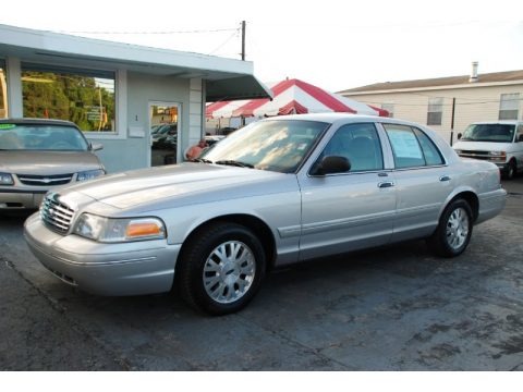 Silver Birch Metallic 2004 Ford Crown Victoria LX Silver Birch Metallic 2004 Ford Crown Victoria LX