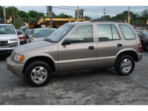 Stone Beige 2001 Kia Sportage EX