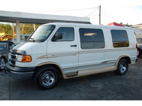 Bright White 2000 Dodge Ram Van 1500 Passenger Conversion