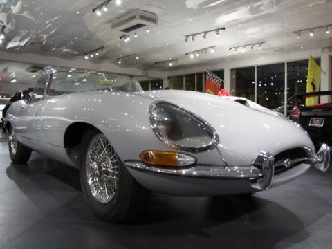 Silver 1962 Jaguar E-Type XKE 3.8 Roadster Silver 1962 Jaguar E-Type XKE 3.8 Roadster