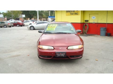 Ruby Red 2002 Oldsmobile Alero GL Sedan