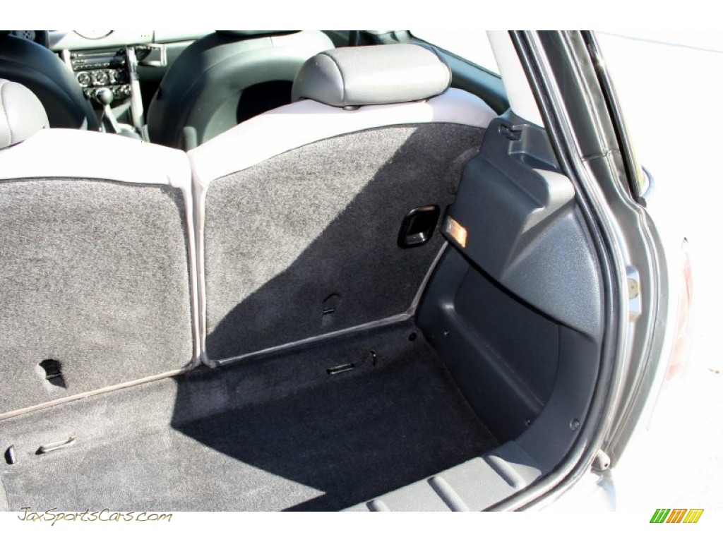 2006 Cooper S Hardtop - Dark Silver Metallic / Space Gray/Panther Black photo #83 2006 Cooper S Hardtop - Dark Silver Metallic / Space Gray/Panther Black photo #83