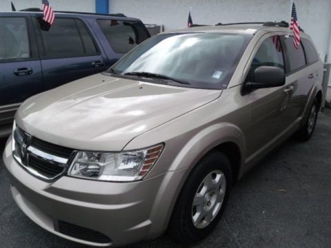 Light Sandstone Metallic 2009 Dodge Journey SE Light Sandstone Metallic 2009 Dodge Journey SE