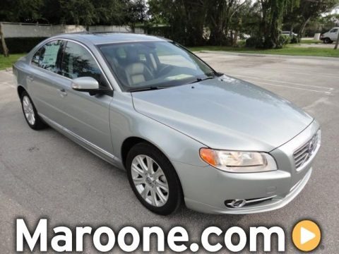 Electric Silver Metallic 2011 Volvo S80 3.2