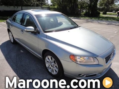 Electric Silver Metallic 2011 Volvo S80 3.2