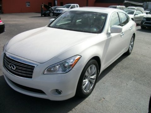 Moonlight White 2011 Infiniti M 37 Sedan