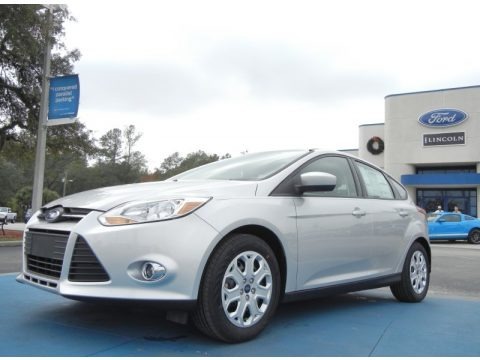 Ingot Silver Metallic 2012 Ford Focus SE 5-Door Ingot Silver Metallic 2012 Ford Focus SE 5-Door