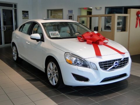 Ice White 2012 Volvo S60 T6 AWD