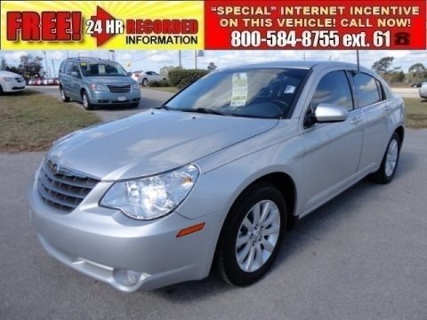 Bright Silver Metallic 2010 Chrysler Sebring Limited Sedan