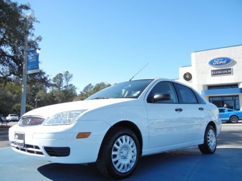 Cloud 9 White 2007 Ford Focus ZX4 S Sedan Cloud 9 White 2007 Ford Focus ZX4 S Sedan