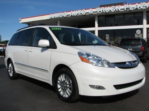 Super White 2009 Toyota Sienna Limited