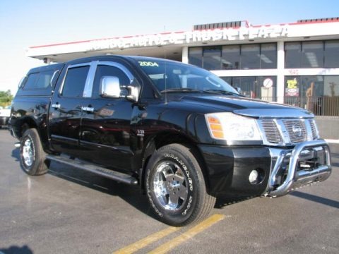 Galaxy Black 2004 Nissan Titan LE Crew Cab 4x4