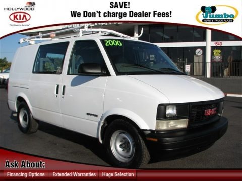 Ivory White 2000 GMC Safari Commercial