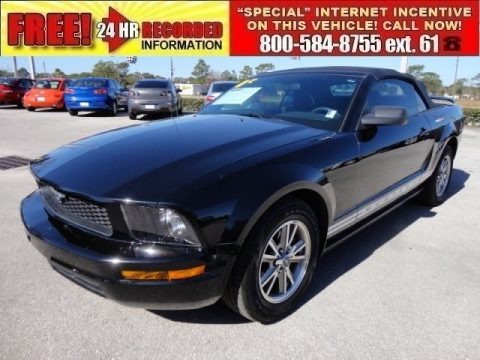 Black 2005 Ford Mustang V6 Premium Convertible Black 2005 Ford Mustang V6 Premium Convertible