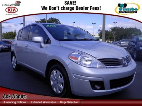 Brilliant Silver 2008 Nissan Versa 1.8 S Hatchback Brilliant Silver 2008 Nissan Versa 1.8 S Hatchback