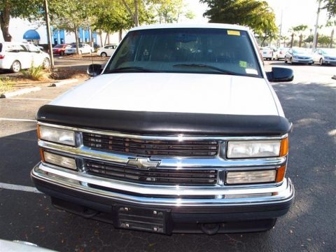 Summit White 1999 Chevrolet Suburban K1500 4x4 Summit White 1999 Chevrolet Suburban K1500 4x4