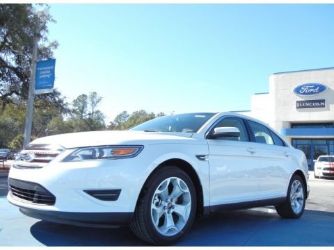 White Platinum Tri-Coat 2012 Ford Taurus SEL