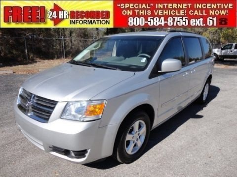Bright Silver Metallic 2008 Dodge Grand Caravan SXT