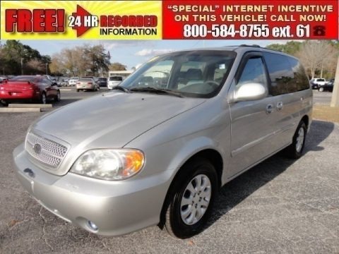 Diamond Silver 2004 Kia Sedona LX Diamond Silver 2004 Kia Sedona LX