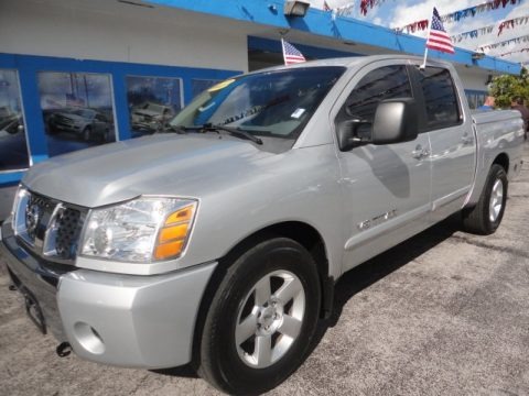 Radiant Silver 2007 Nissan Titan SE Crew Cab