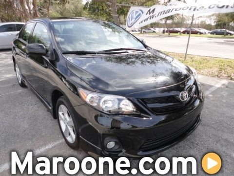 Black Sand Pearl 2011 Toyota Corolla S
