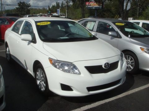 Super White 2010 Toyota Corolla LE