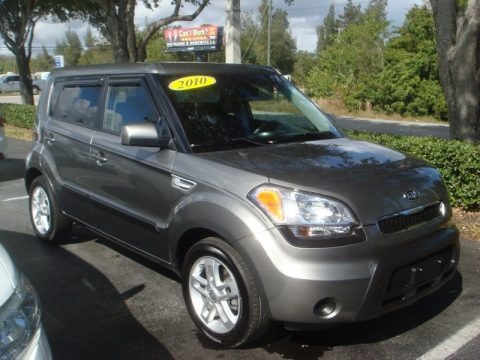 Titanium Gray 2011 Kia Soul +