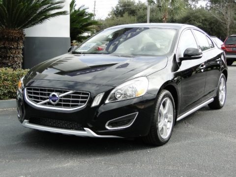 Black Sapphire Metallic 2012 Volvo S60 T5