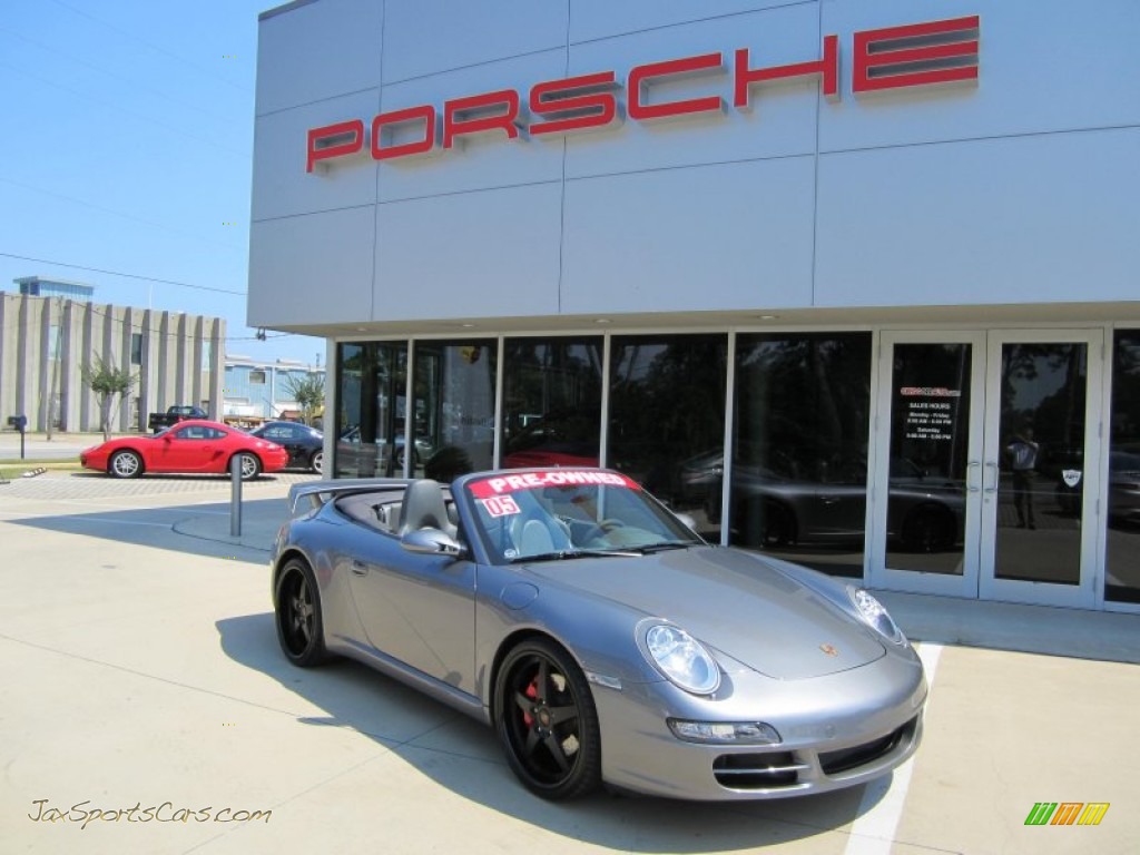 Porsche Graphite Grey