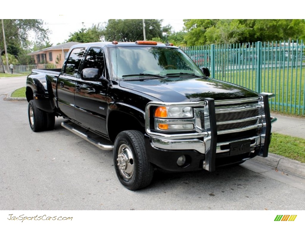 2006 GMC Sierra 3500 SLT Crew Cab 4x4 Dually In Onyx Black Photo 2