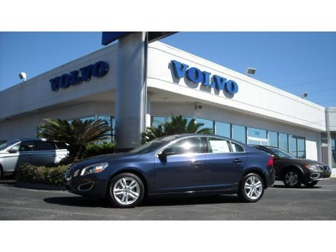 Caspian Blue Metallic 2013 Volvo S60 T5