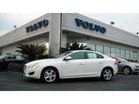 Ice White 2013 Volvo S60 T5