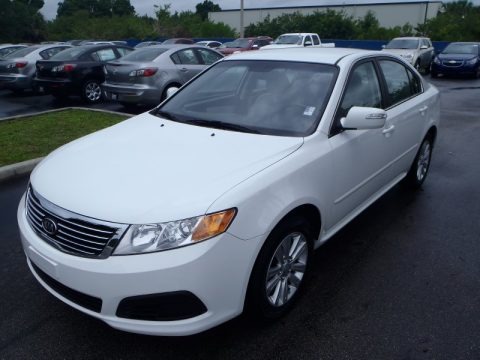 Clear White 2010 Kia Optima LX Clear White 2010 Kia Optima LX
