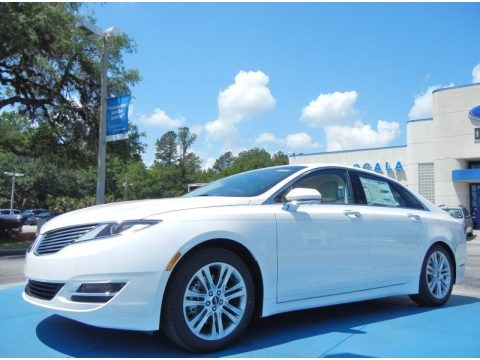 White Platinum 2013 Lincoln MKZ 2.0L EcoBoost FWD